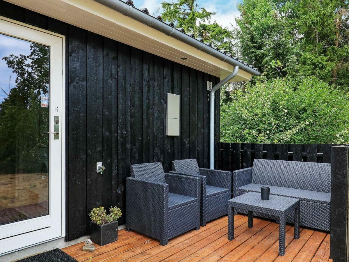 8 Person Holiday Home In Hals Eksteriør billede